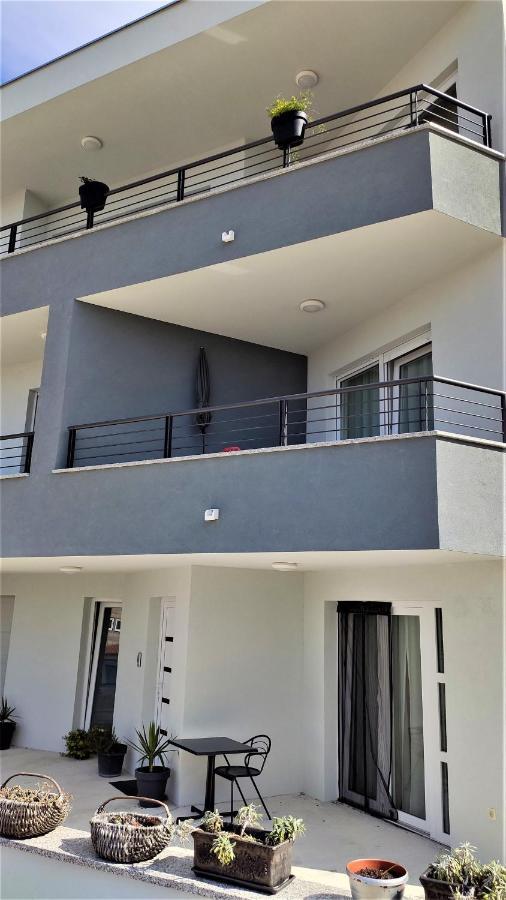 Luxury Apartment Pape Baška Voda Exteriér fotografie
