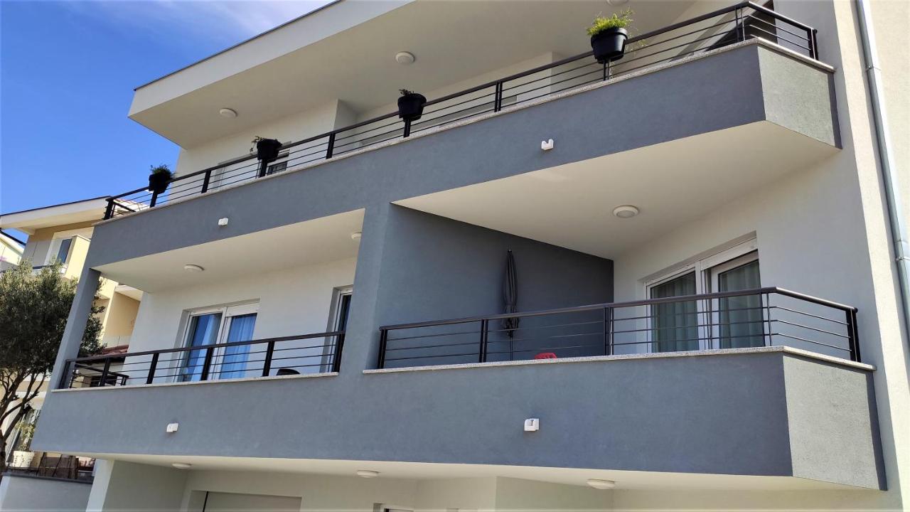 Luxury Apartment Pape Baška Voda Exteriér fotografie