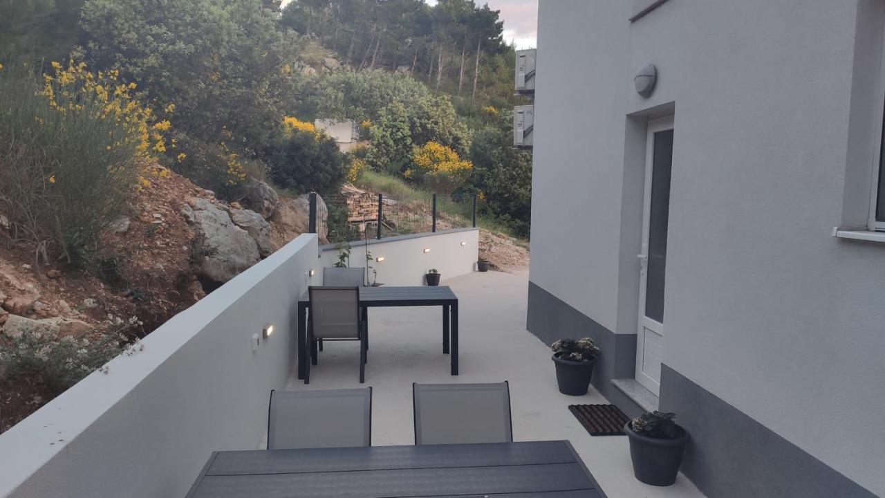 Luxury Apartment Pape Baška Voda Exteriér fotografie