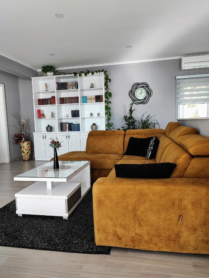 Luxury Apartment Pape Baška Voda Exteriér fotografie
