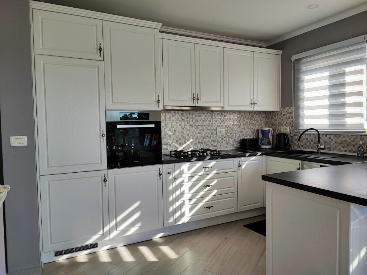 Luxury Apartment Pape Baška Voda Exteriér fotografie